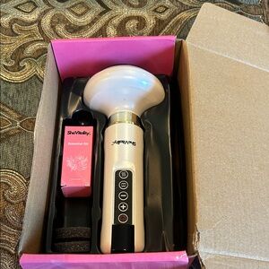 Silver Massager with Essential Oil